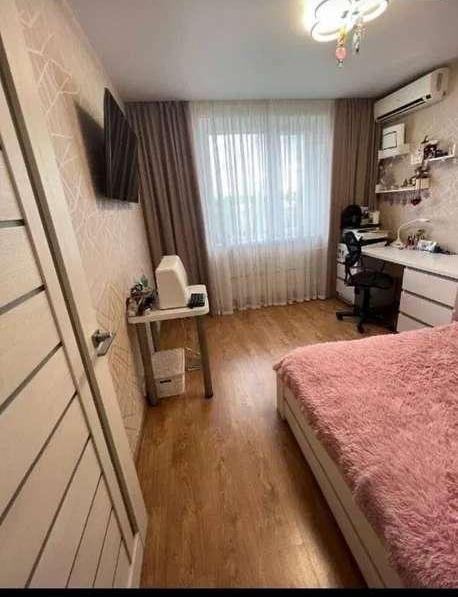 Продам 2 комнатную квартиру в городе Харьков, пр. Гагарина 316г фото 1